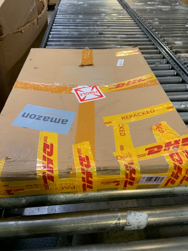 Photo 1 of Roneeson Engine Coolant Radiator Assembly without Oil Cooler for BMW 528i F10 2010-2011 L6 3.0L