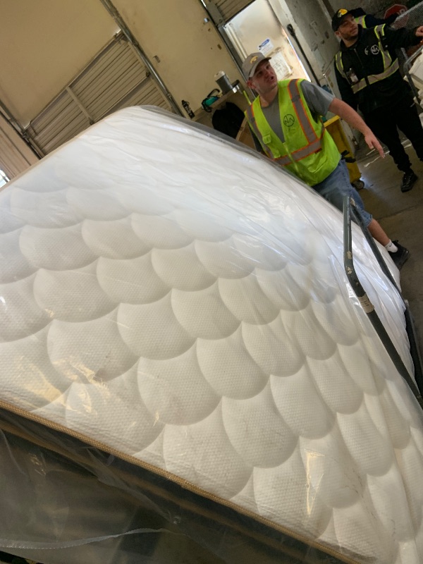 Photo 1 of SNFPNE Queen Size Mattress 12 Inch, Hybrid Memory Foam Mattress with Zoned Pocket Coils Support and Motion Isolation Design, Strengthen Edge Support,CertiPUR-US Certified, Medium Firm in a Box