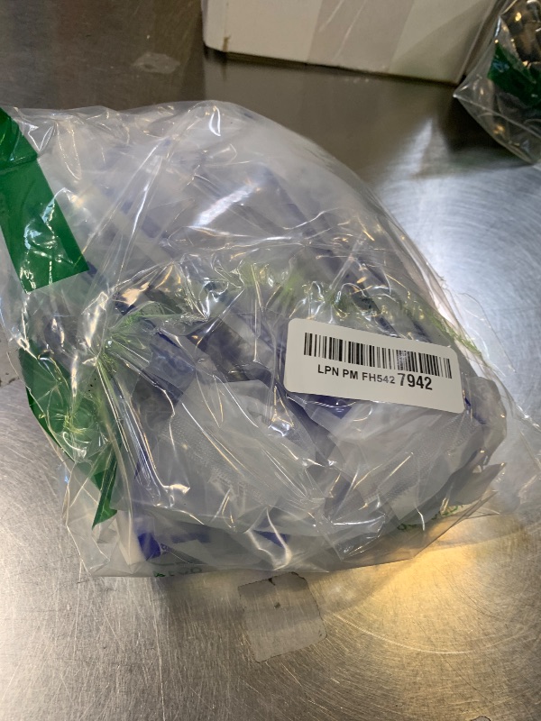 Photo 1 of 1 ml Luer Lock Syringe for Liquids, Syringe with Cap, 30 Pack Individually Wrapped