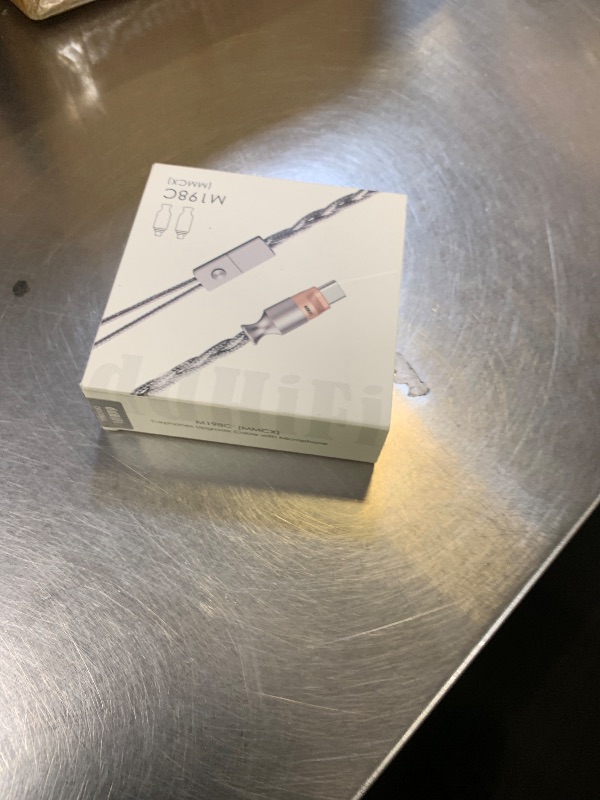 Photo 1 of DD ddHiFi M198C USB-C Interface Decoding Earphone Cable Nylon-Braided Hi-Fi Sound With MMCX Connector And High-performance Decoding Supports Microphone Calls Compatible For iPhone iPad Smartphone