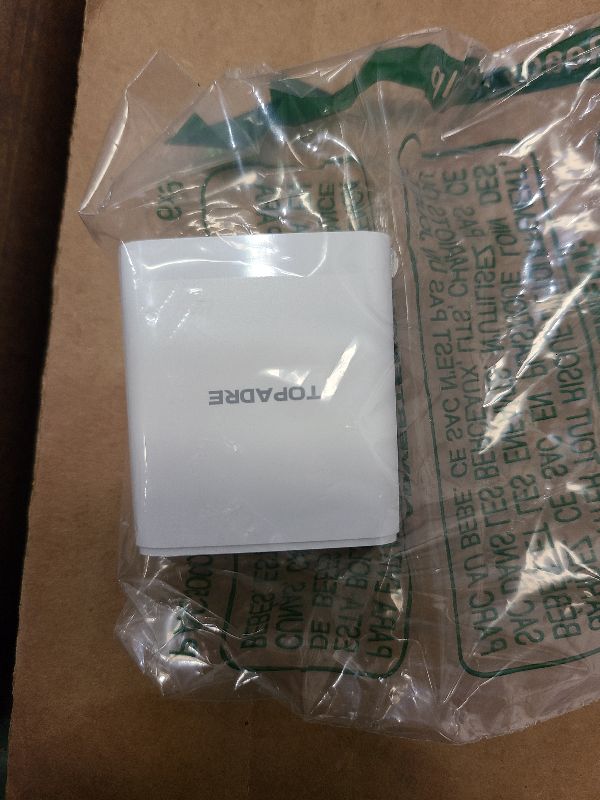 Photo 1 of 65W USB C Charger Block, 3 Ports GaN Wall Charger Foldable Compact Type C Fast Charger Charging for MacBook Pro/Air, for iPhone 16/16 Pro/16 Pro Max/15 Pro, for Samsung Galaxy S24/S23, White