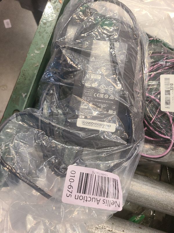 Photo 1 of 20V 14A 280W Laptop Charger for MSI GE75 GE65 GE63 GL65 GP75 GP65 MSI 957-17E21P-101 Power Adapter A18-280P1A A280A003P ADP-280BB B