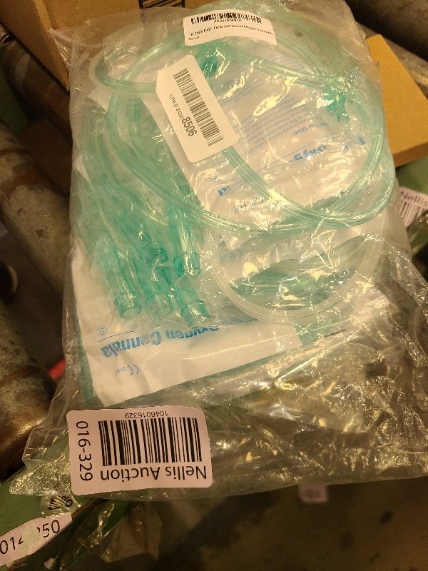 Photo 1 of 10 Pack High-Flow Ultra Soft Nasal Oxygen Cannula, Green Crush Resistant Tubing with Standard Connection 6.6 Feet