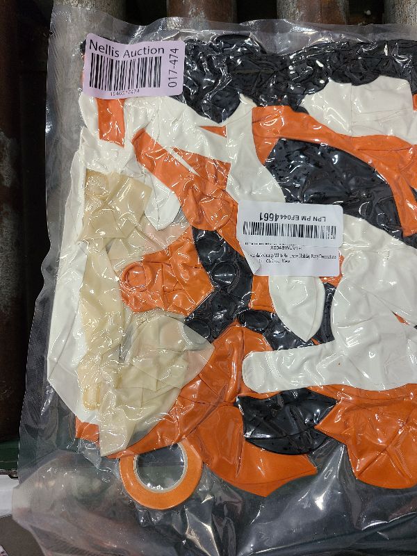 Photo 1 of 136pcs Black Orange White Balloon Garland Kit - 18/12/10/5 Inch Confetti Balloon Arch Set for Halloween, Birthday, Graduation Party Decorations