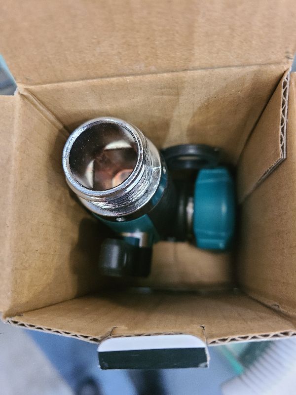 Photo 1 of 2WAYZ 90 Degree Hose Elbow Adapter - Heavy Duty Full Metal Body Garden Hose Shut Off Valve - 3/4-Inch Inlet and Outlet Angle Connector for RV, Waterhose Elbow - 2.3x2.3x4.1-Inch (Green and Black)