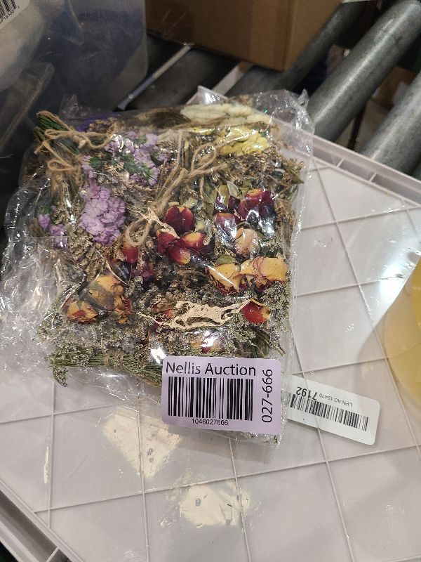 Photo 1 of 24 Pcs Mini Dried Flowers Forget Me Not Lavender Rose Bouquets Natural Dried Flower with Stem Artificial Embossing Dry Arrangement for Vase DIY Craft Photo Props Wedding Decoration