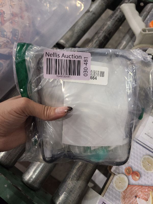 Photo 1 of 29 PCS Travel Size Refillable Empty Squeeze Pouch TSA Approved Travel Pouches for Toiletries Liquid Travel Containers Leak Proof Portable Travel Fluid Makeup Packing Bag for Cosmetics 30/50/100ml