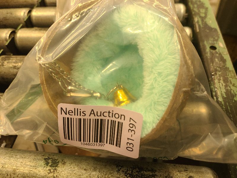 Photo 1 of 2 Pcs Natural Coconut Shell Bird Nest House Bed Breeding Nesting Anti-Pecking Bite with Warm Pad and Bell for Bird Parrot Budgie Parakeet Cockatiel Conure Lovebird Canary Finch