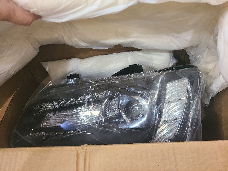 Photo 1 of For Infiniti QX56 2006 2007 OEM Headlight Assembly Driver Side | HID | Replacement For IN2502177 | 191275545034, 26060ZC226