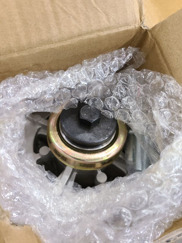 Photo 1 of 187292 192870 532187281 532187292 567253301 587819701 587125401 Husqvarna yth22v46 yth24v48 Spindle 187292 Mandrel Assembly Husqvarna 42" 46" 48" 54" Mower Deck Spindle Craftsman 2200 567253301