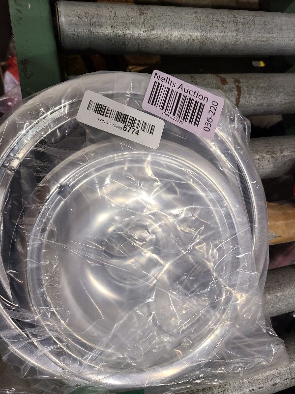 Photo 1 of 4 Pack Chrome Drip Pans, Compatible with Whirpool Kenmore Frigirate Stove Top Drip Bowls. Include 2 Pcs 6'' Range Replacement Drip Pans and 2 Pcs 8 '' Cooktop Drip Pans