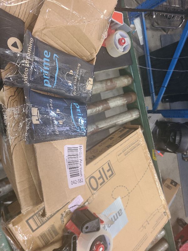 Photo 1 of GARMONT TACTICAL T8 LE 2.0 Law Enforcement EMS Boots for Men and Women, Polishable Full Grain Leather, Lightweight and Breathable, Side Zipper, Uniform Compliant, 8" High, Black, Regular, Size 10.5