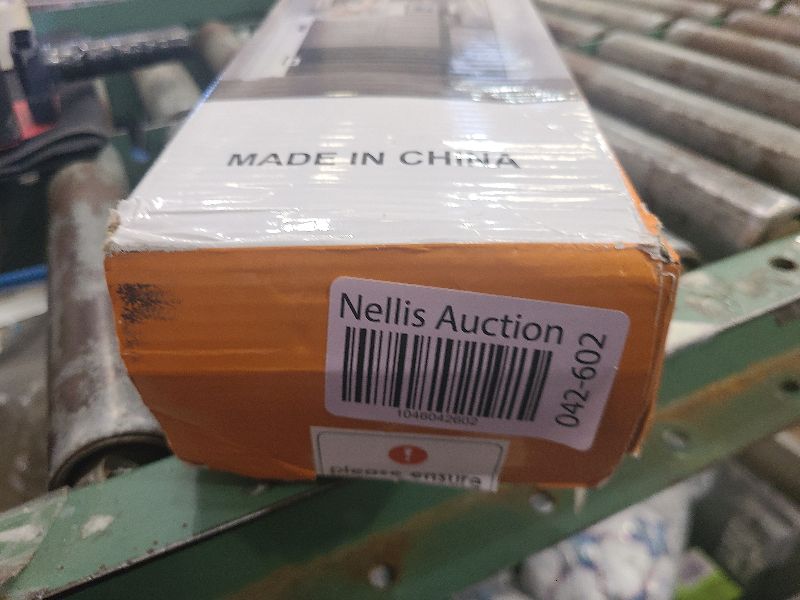 Photo 1 of 93129785 GE 12W T8 LED Bulb - Quantity 1