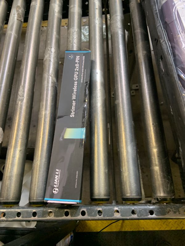 Photo 1 of Lian Li Strimer Wireless 8-Pin GPU RGB Power Extension Cable, 2.4GHz Wireless Lighting Control, 382mm (15.03 in) 8 Light Guides, Controller Required (Not Included) (PW8-1W)