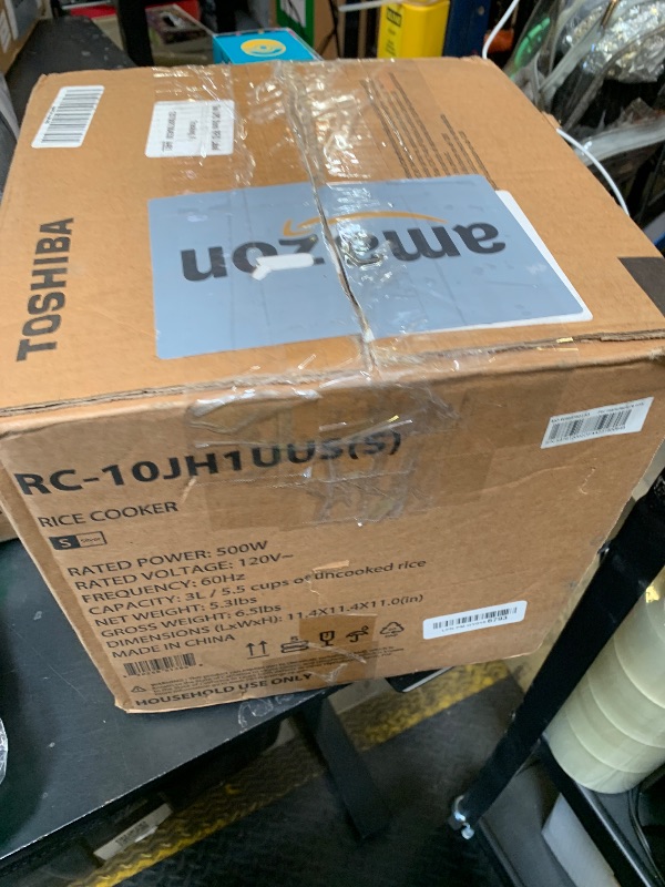 Photo 1 of TOSHIBA Rice Cooker & Steamer Simple 5.5 Cup(Uncooked) with Steaming Basket, Removable Non-Stick Inner Pot & Inner Lid, for Soups, Stews, Grains&Oatmeal, One Touch&Keep Warm Function, Silvery White