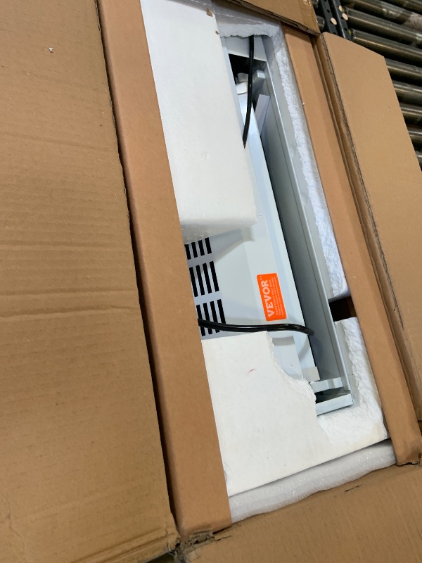 Photo 1 of Air curtain