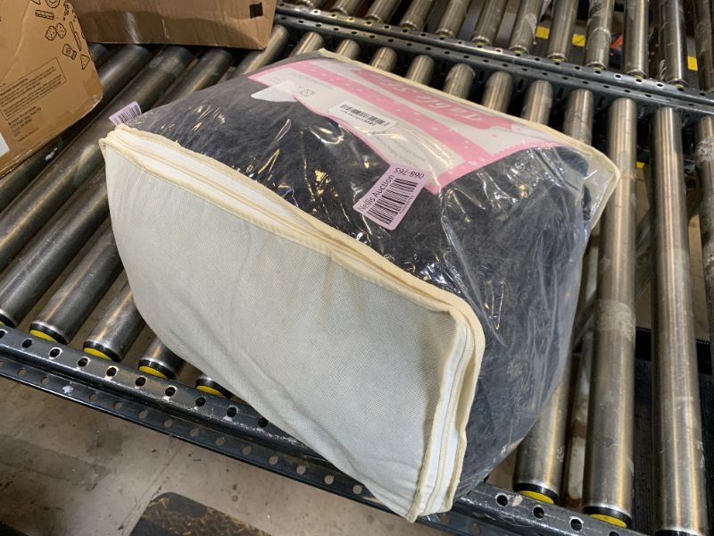 Photo 1 of Outpain 6Pack 60 Inch Round Velvet Tablecloths - 120 Inch Stretch Spandex Table Cover with Floor-Length Skirt, Wrinkle-Free Luxury Elastic Table Cloths for Weddings,Banquets,Events (Black)