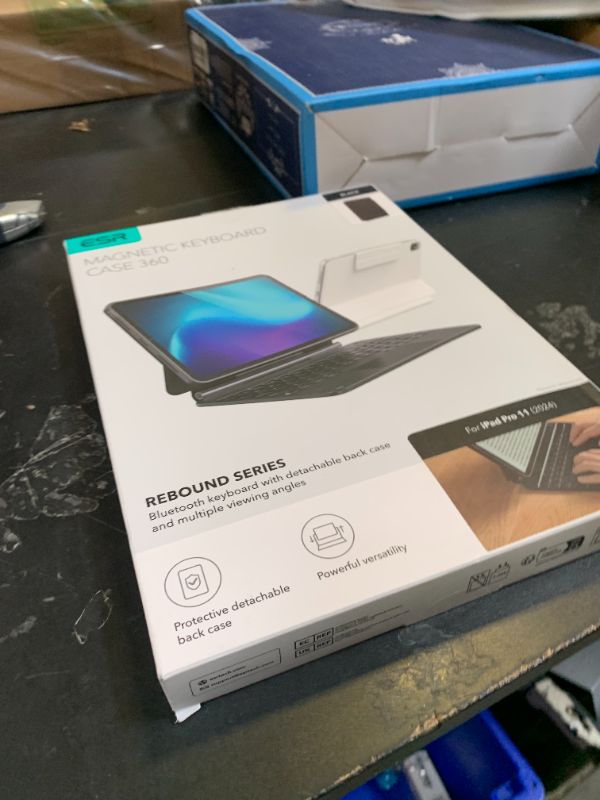 Photo 1 of iPad Pro 11 inch Case with Keyboard (M5 M4 2025 2024),Magnetic Detachable Magic Keyboard, Multi-Touch Trackpad,7-Color Backlit, Landscape/Portrait,160° Adjustable Stand for iPad Pro 11 5th Gen (Black)
