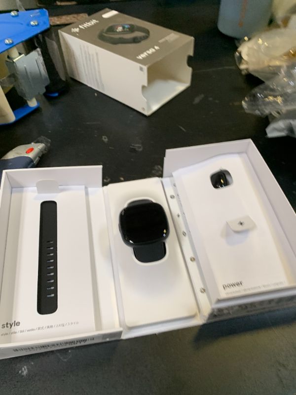 Photo 1 of Fitbit Versa 4 Fitness Smartwatch with Daily Readiness, GPS, 24/7 Heart Rate, 40+ Exercise Modes, Sleep Tracking and more, Black/Graphite, One Size (S & L Bands Included)