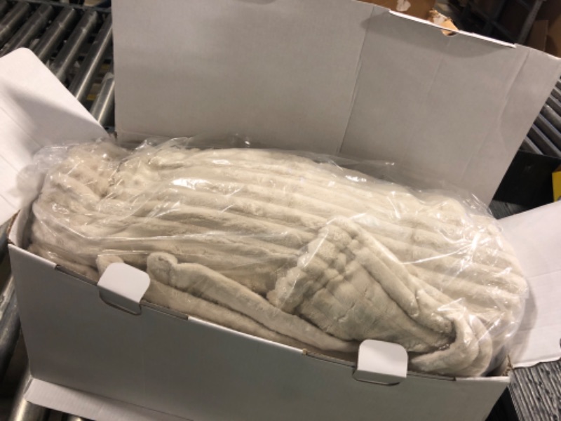 Photo 1 of Bedsure GentleSoft Electric Blanket King Size - Soft Ribbed Flannel Heated Blanket with Dual Control, Heating with 10 Heat Settings & 10 Time Settings, 8 hrs Timer Auto Shut Off (90x100 inches, Cream)