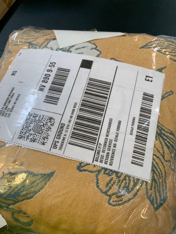 Photo 1 of Boho Throw Blanket for Bed 100% Cotton Ultra Soft Rustic Quilt Fall Blanket Floral Printed Farmhouse Decor Bed Blankets,80"×90" All Season Rustic Throw for Sofa Couch Chair