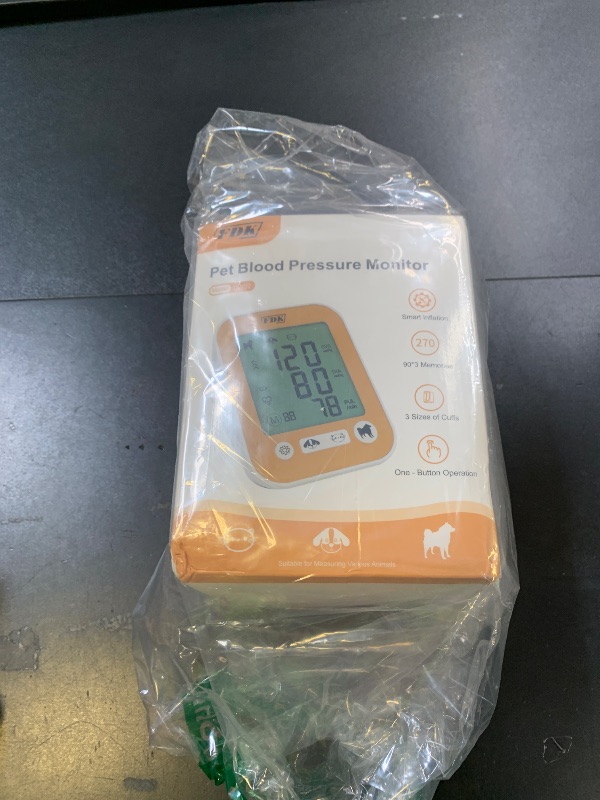 Photo 1 of Veterinary Blood Pressure Monitor for Pet Dog and Cat, Animal Automatic Digital BP Machine with Large LCD Screen Backlight 3 Cuffs 270 Data Memory Silent