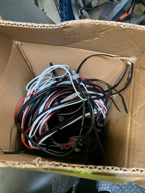 Photo 1 of New Upgrade 12V Solenoid 4-Valve Air Ride Suspension manifold valve with Simplify Control Panel Ship Type Switch, equipped with three display air pressure gauge white