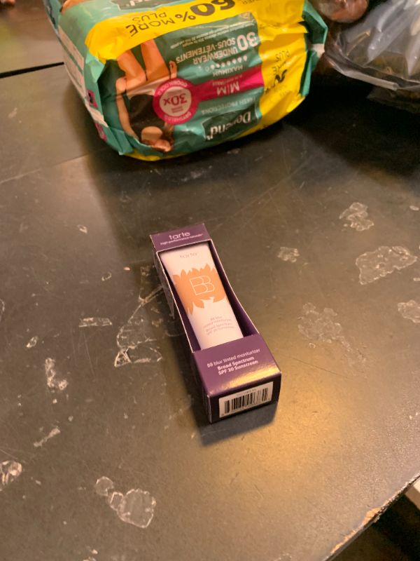 Photo 1 of tarte BB blur tinted moisturizer Broad Spectrum SPF 30 – Medium Buildable Coverage with Natural Lightweight Matte Finish, Vegan & Cruelty-Free, full size, fair-light