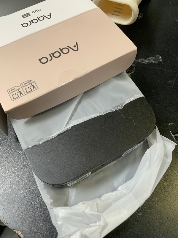 Photo 1 of Aqara Smart Home Hub M3 for Advanced Automation, Matter Controller, Thread Border Router, Features Zigbee, Bluetooth, Wi-Fi, PoE, IR, Supports Alexa, Apple HomeKit, SmartThings, Home Assistant, IFTTT