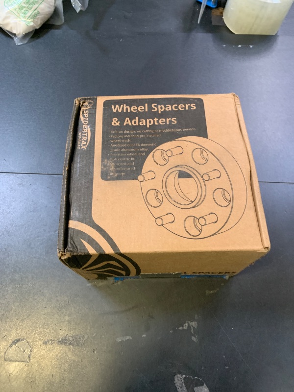 Photo 1 of Spidertrax WHS024 Blue Wheel Spacer Kit