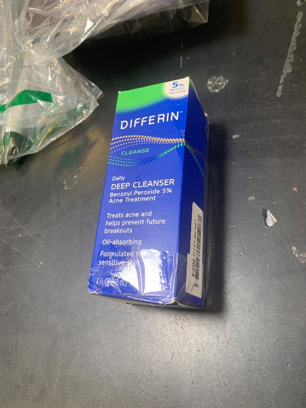 Photo 1 of Differin Acne Face Wash with 5% Benzoyl Peroxide, Daily Deep Cleanser by the makers of Differin Gel, Gentle Skin Care for Acne Prone Sensitive Skin, 4 oz (Packaging May Vary)