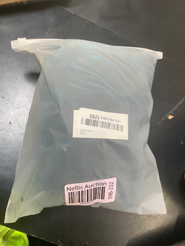 Photo 1 of GLORY SEASON Velvet Throw Pillow Cover Soft Decorative Luxurious Solid Square Cushion Case for Sofa Couch Bedroom Farmhouse,Pack of 2, 18 x 18 Inches, Malachite Green