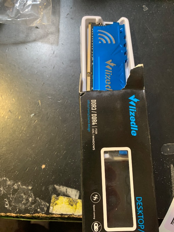 Photo 1 of Wlizedle DDR4 2666MHz RAM 32GB Kit (2x16GB) CL19 UDIMM, Desktop Memory Module PC4-21300 288-Pin 1.2V Non-ECC Unbuffered PC Computer RAM Stick Upgrade - Blue