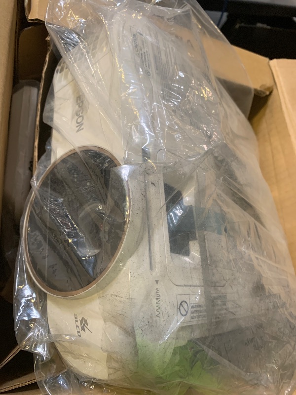 Photo 1 of Epson Home Cinema 1100 3-Chip 3LCD Wireless 1080p Projector Streaming with Apple AirPlay, Miracast, Media Room/Gaming, 3,400 Lumens Color and White Brightness, Speaker, 16000:1 Contrast, 2x HDMI