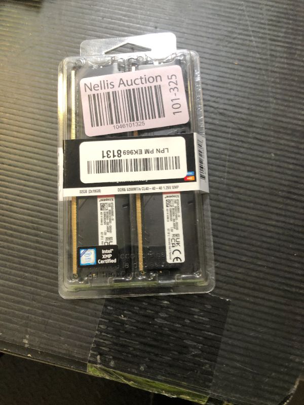 Photo 1 of Kingston FURY Beast 32GB (2x16GB) 5200MT/s DDR5 CL40 Kit of 2 Desktop Memory KF552C40BBK2-32
