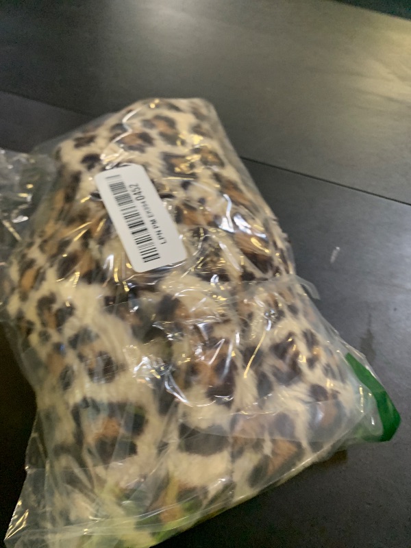 Photo 1 of SARO LIFESTYLE Guépard Collection Cheetah Print Faux Fur Pillow Cover, 12" x 20", Brown