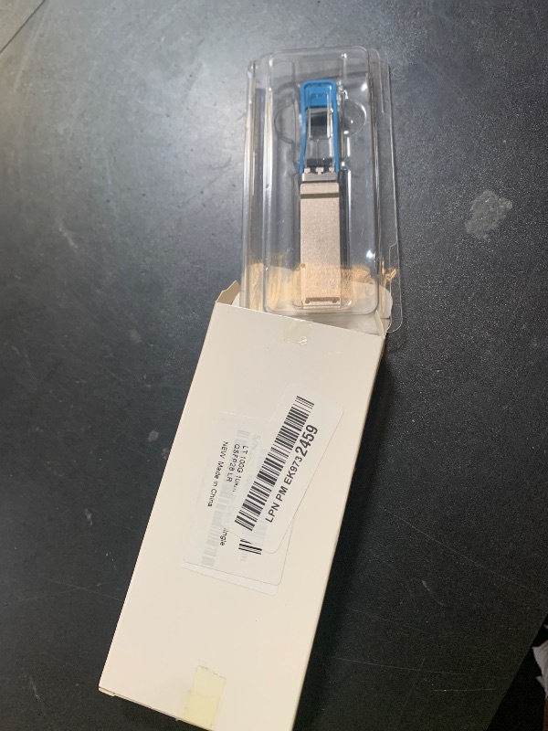 Photo 1 of ZOOKOTO 100G Optical Transceiver Module 1310nm 20km 100GBASE QSFP28 Transceiver for Cisco QSFP-100G-LR4-S,QSFP-100G-LR4,100GBASE-LR4 QSFP28 with DDM Up to 20KM