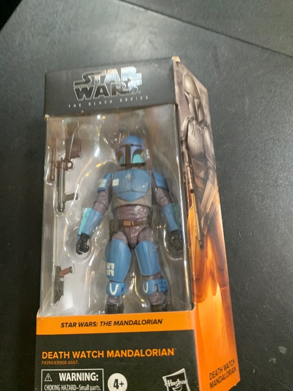 Photo 1 of STAR WARS The Vintage Collection Death Watch Mandalorian Toy, 3.75-Inch-Scale The Mandalorian Action Figure, Toys for Kids Ages 4 and Up