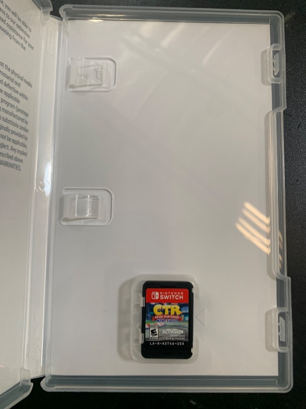 Photo 1 of Crash Team Racing Nintendo Switch - Nintendo Switch