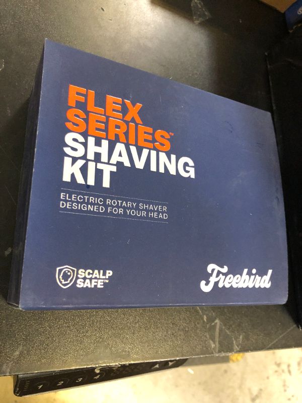 Photo 1 of Electric rotary shaver