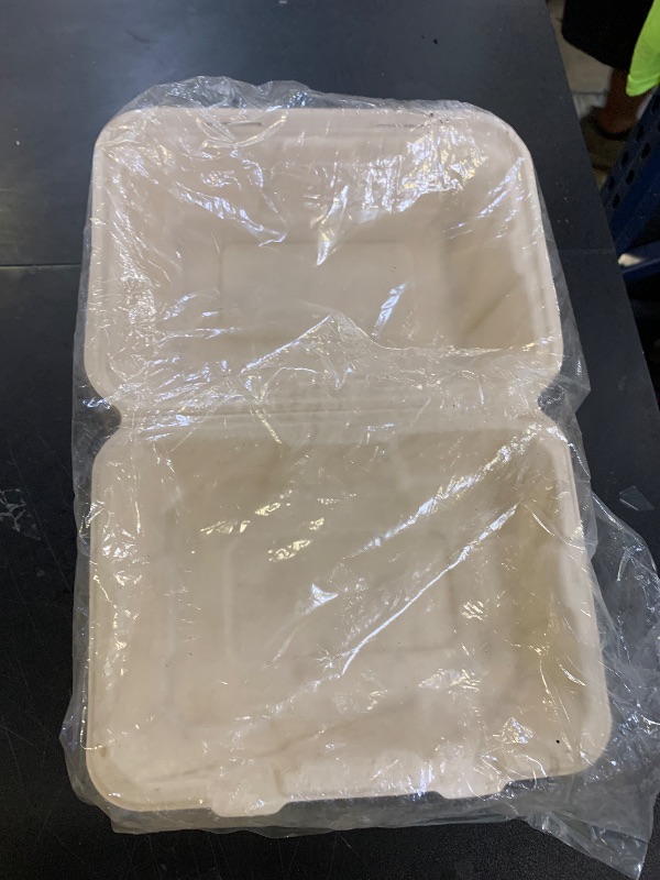 Photo 1 of Ethereal Earth Clamshell Take Out Food Containers, 9X6 50 Pack, Natural Disposable, Heavy Duty, Eco-Friendly, Made of Bagasse