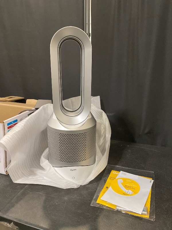 Photo 1 of Dyson Purifier Hot+Cool HP1