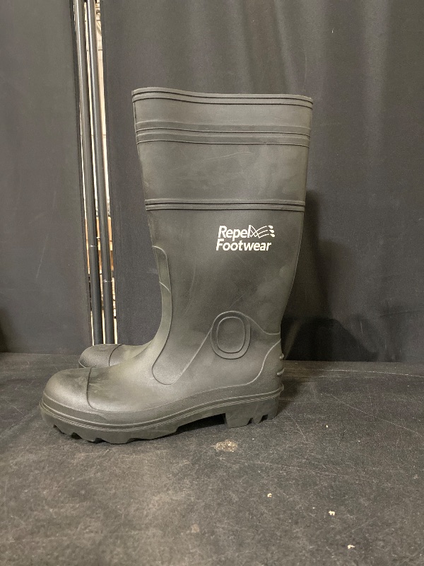 Photo 1 of Galeton Men's size 10 Rain Boot, Black,