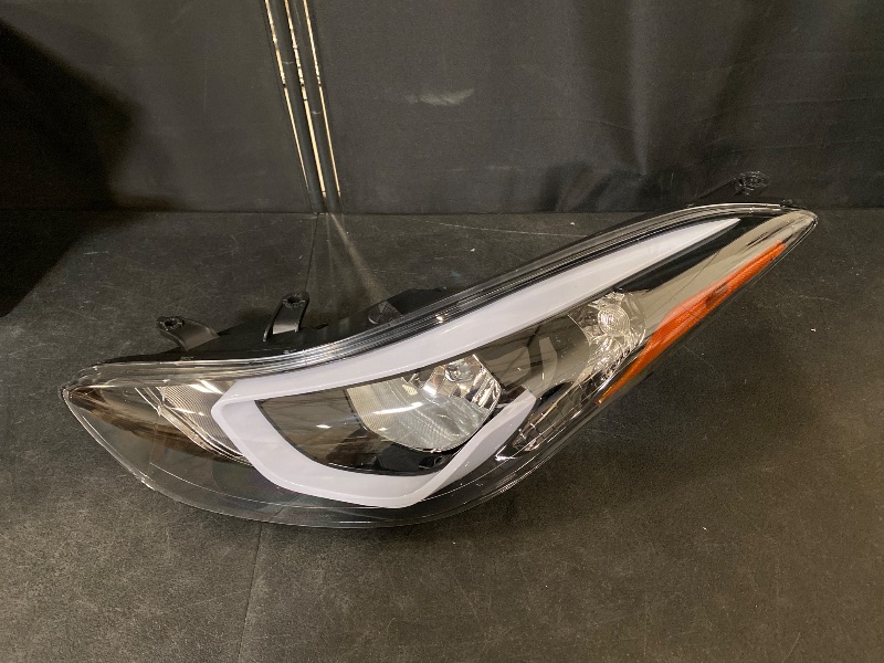 Photo 1 of Right Headlight Assembly for Hyundai Elantra 2014 2015 2016 for Hyundai Elantra Coupe 2013 2014 1 PCS Replacement 92102-3X450