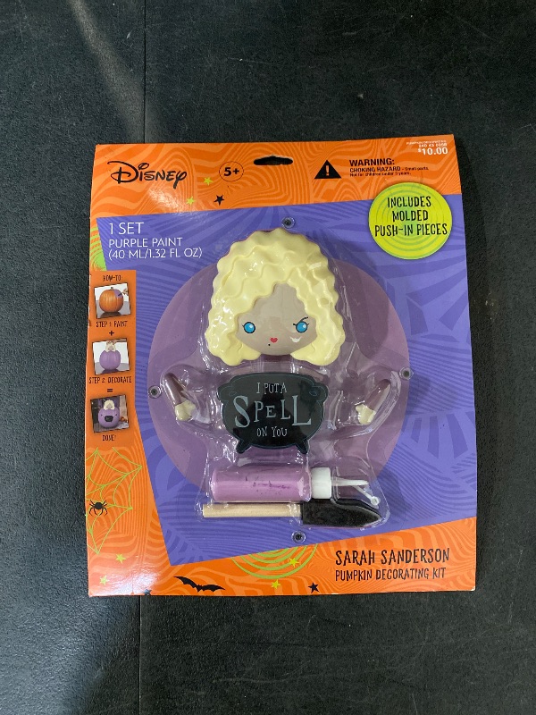 Photo 1 of Sarah Sanderson Pumpkin decorating kit . 