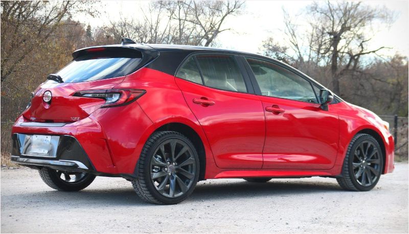 Photo 1 of 2PCS Aluminun Cross Bar fits for Corolla Hatchback 2019-2024 Cargo Racks Roof Racks Carrier Bars, SILVER