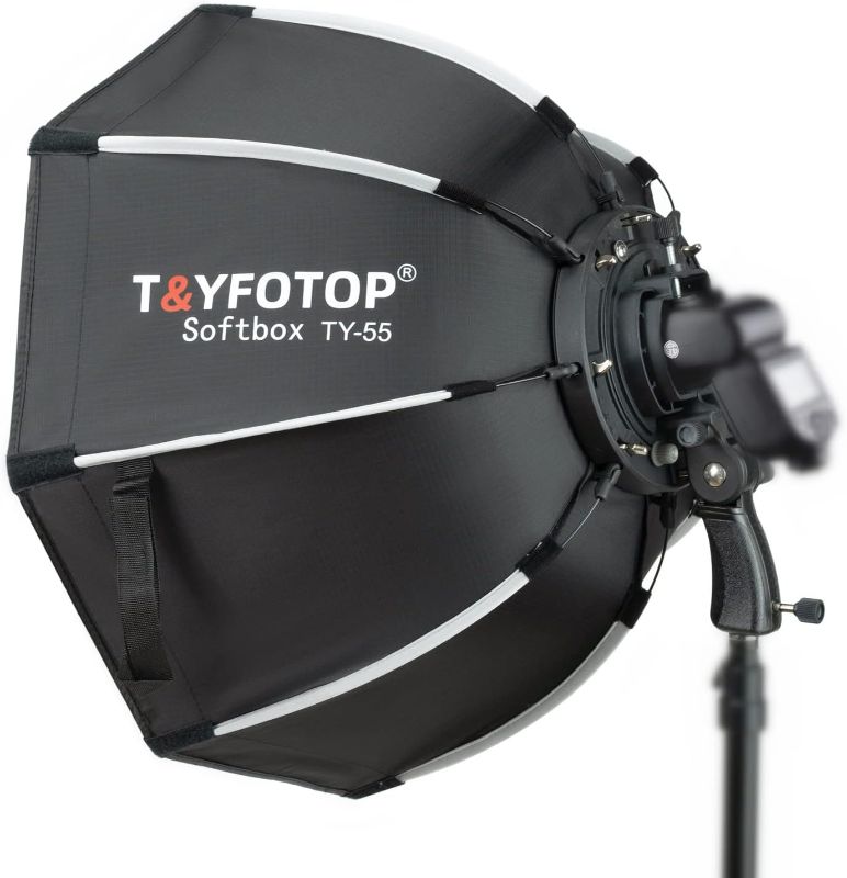 Photo 1 of T&YFOTOP 22 inches/55 Centimeters Octagonal Softbox with S-Type Bracket Mount, Carrying Case Compatible with Camera Flash Speedlites TT560 NW561 NW565 NW625 NW635 NW670 750II, etc (55cm softbox)