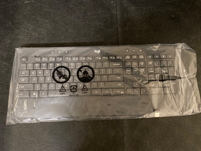 Photo 1 of Logitech MK540 Wireless Keyboard