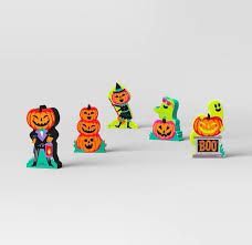 Photo 1 of Hyde and eek pumpkin wood toy 