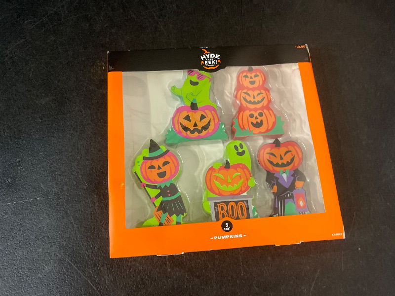 Photo 1 of Hyde and eek pumpkin wood toy 